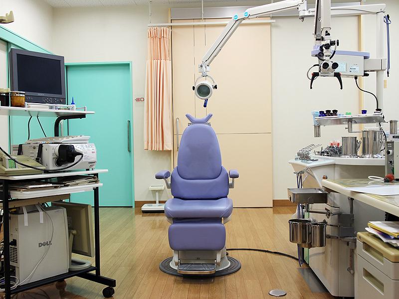 診察用椅子・ユニット